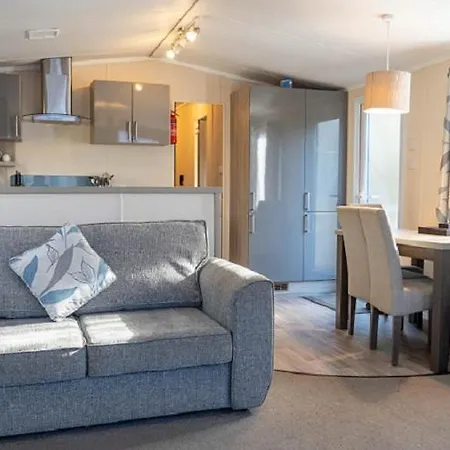 Country פארק נופש 5*