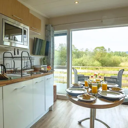 Country 5* Newby Bridge