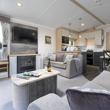 Country Newby Bridge