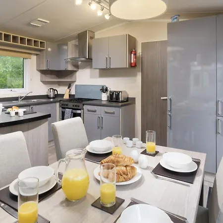 Country Newby Bridge